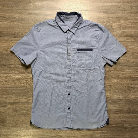 Lululemon Men's Summer Fridays Buttondown - Blue - Picture 3 of 7